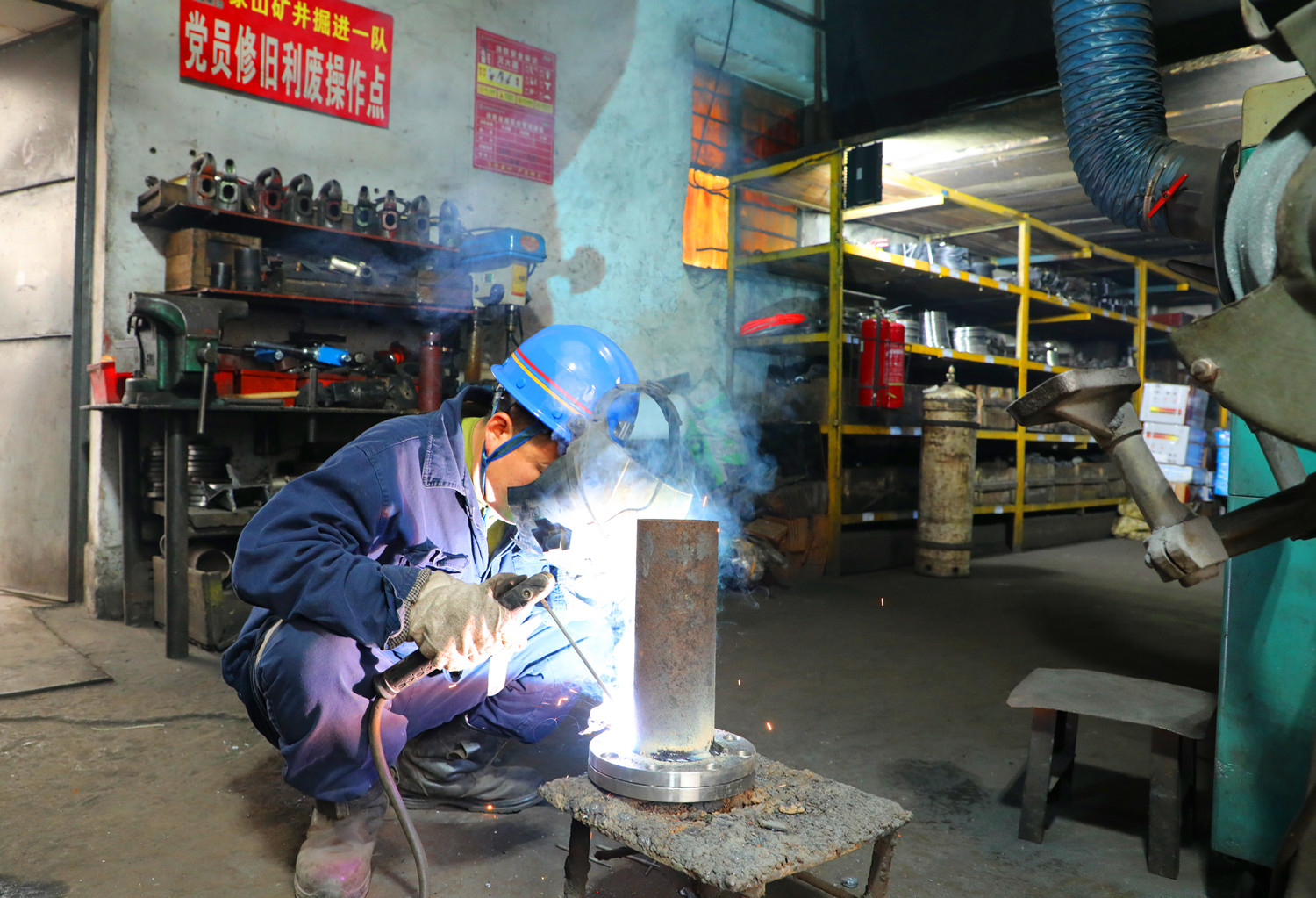 職工加工管路三通002.jpg